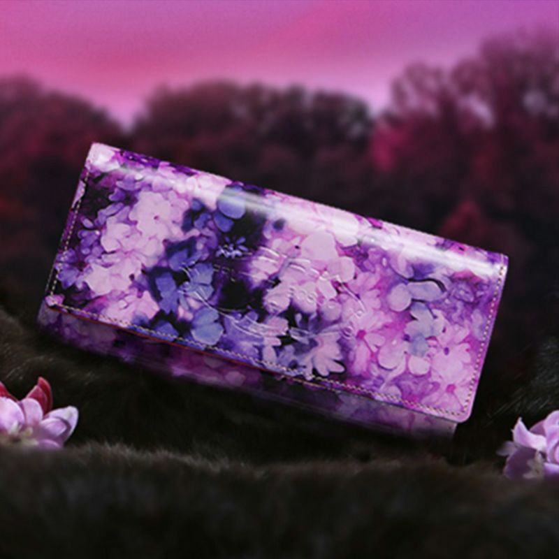 ラッキーカラー「紫色」の開運財布は、フルッティ ディ ボスコのアルバアリス マジックアワー